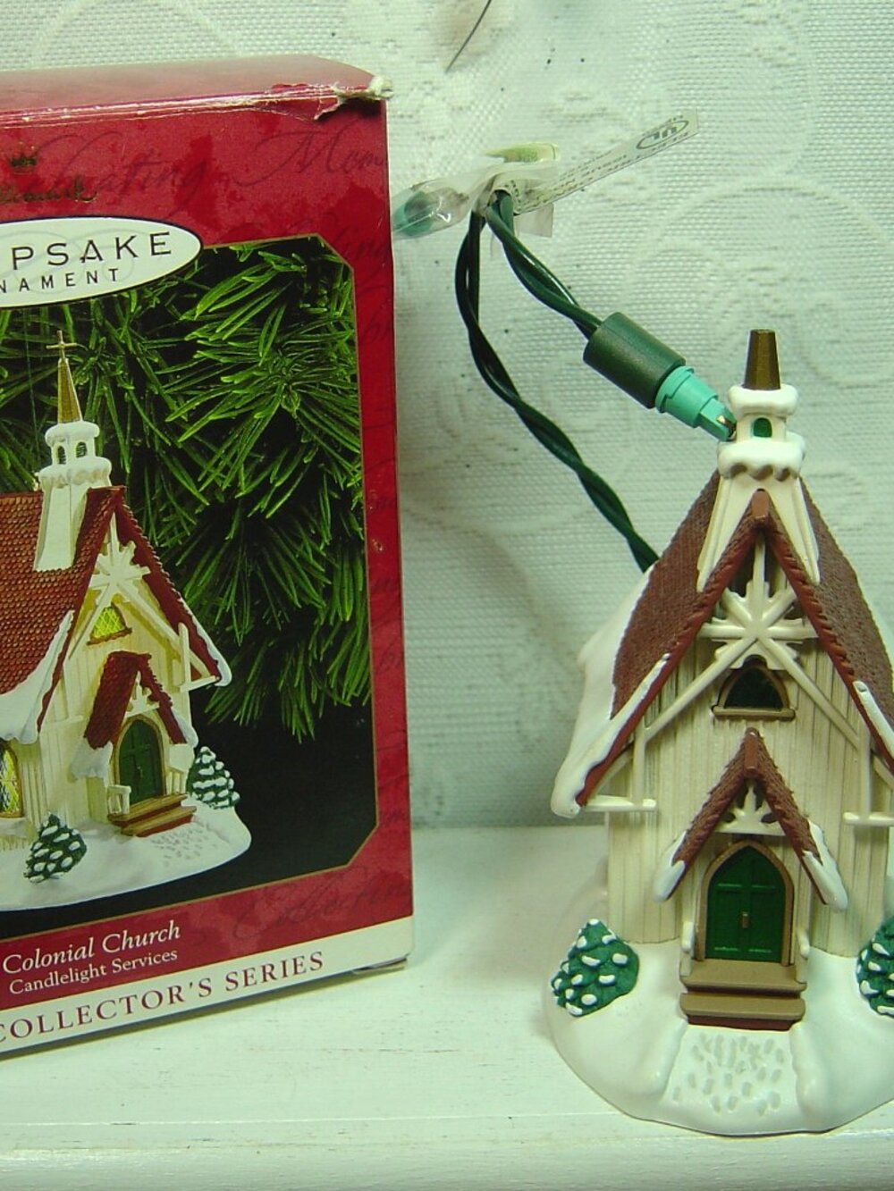 Vintage Hallmark Magic ornament-Colonial Church-#2 in the series-1999-lighted